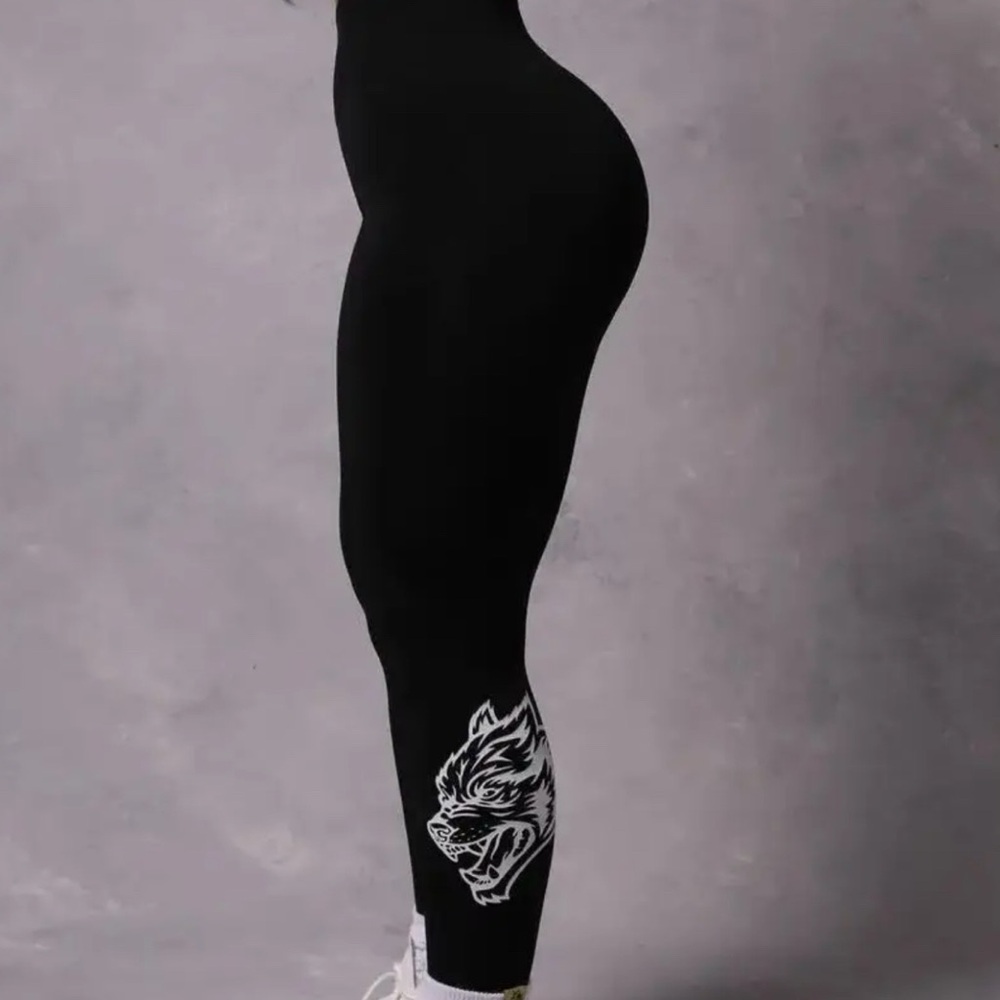 Darc sport Everson Seamless Scrunch Leggings in Black size small